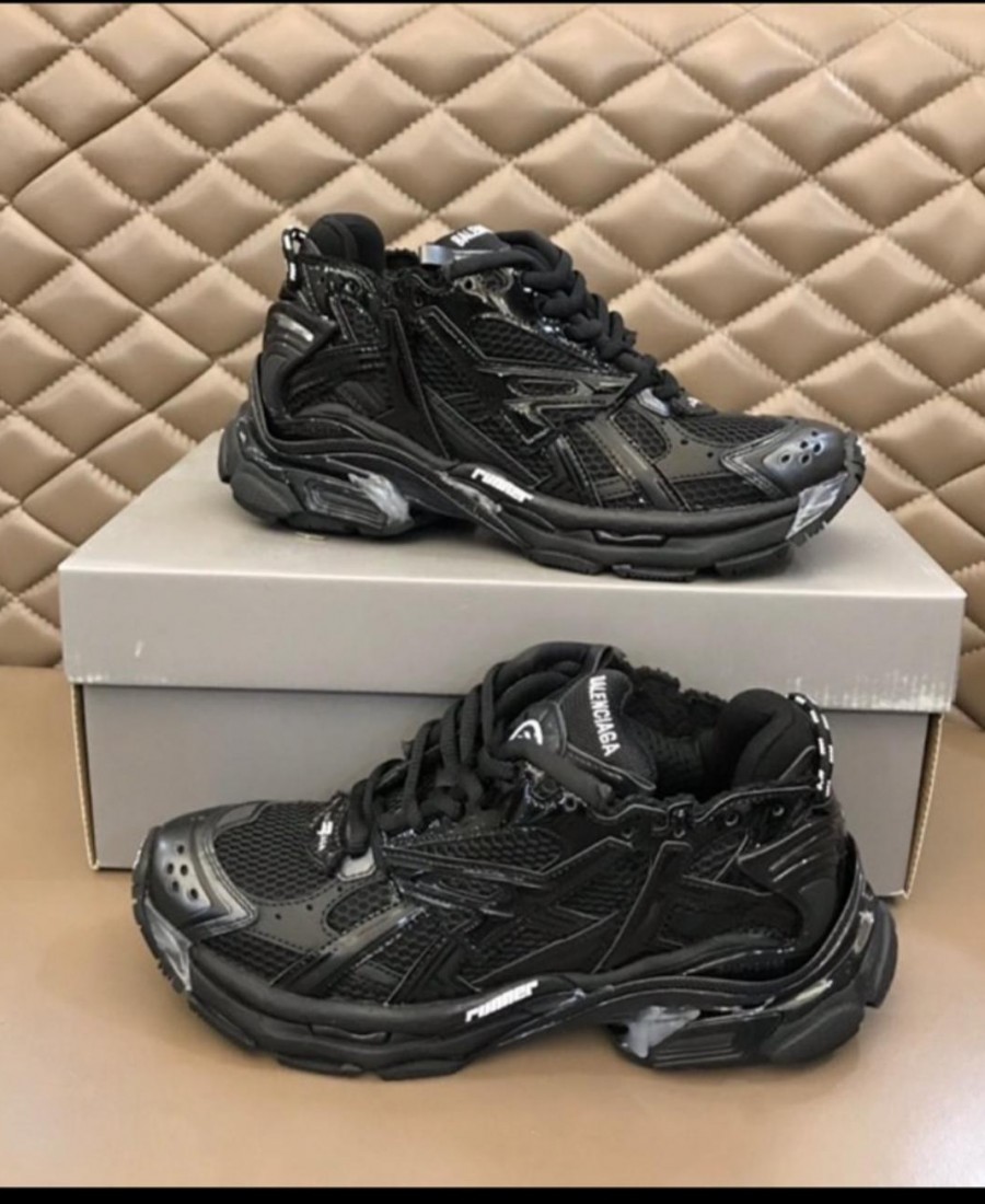 BALENCIAGA AYAKKABI 4