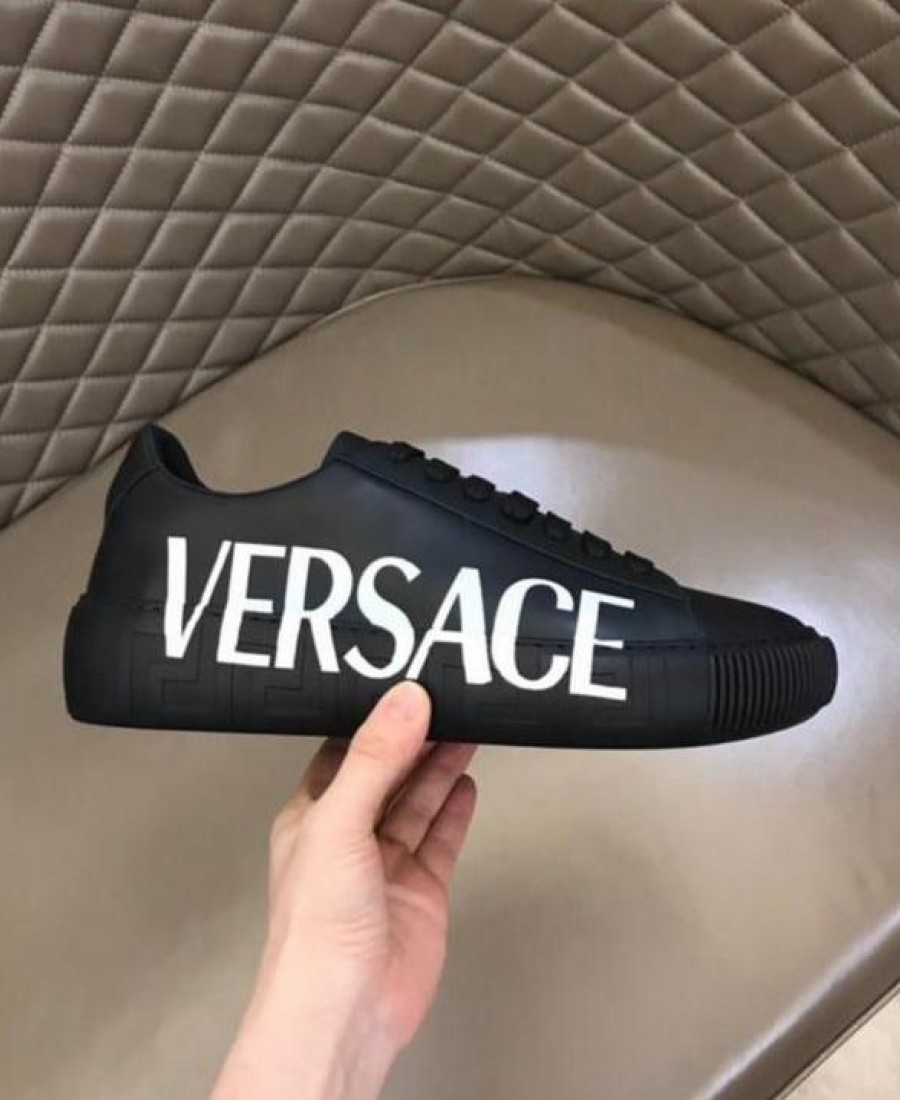 VERSACE AYAKKABI 1