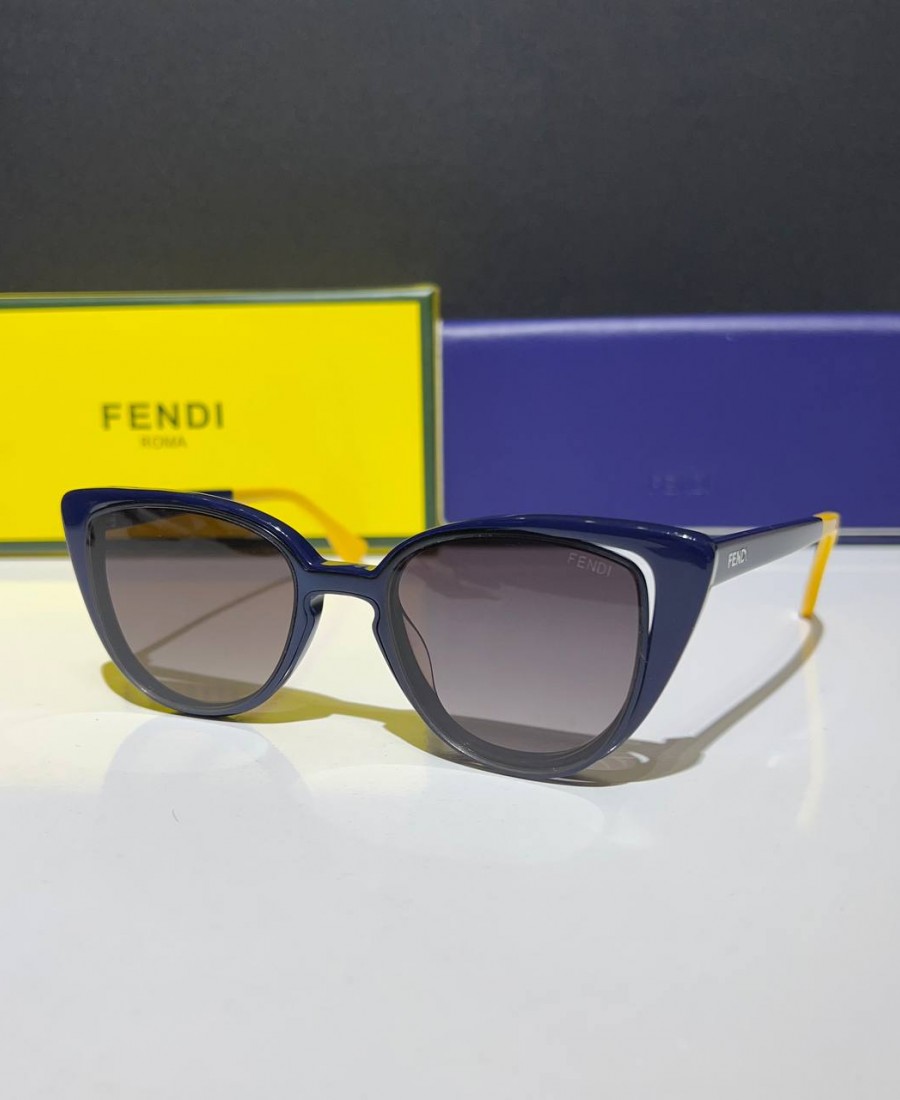 FENDİ GÖZLÜK 4