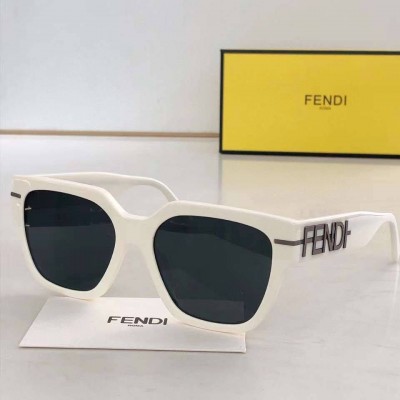 FENDİ GÖZLÜK 41