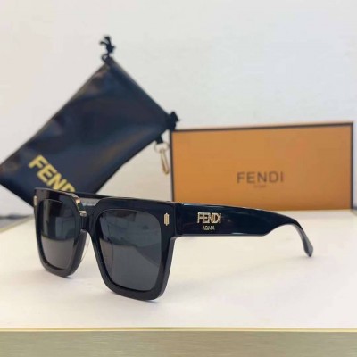 FENDİ GÖZLÜK 52