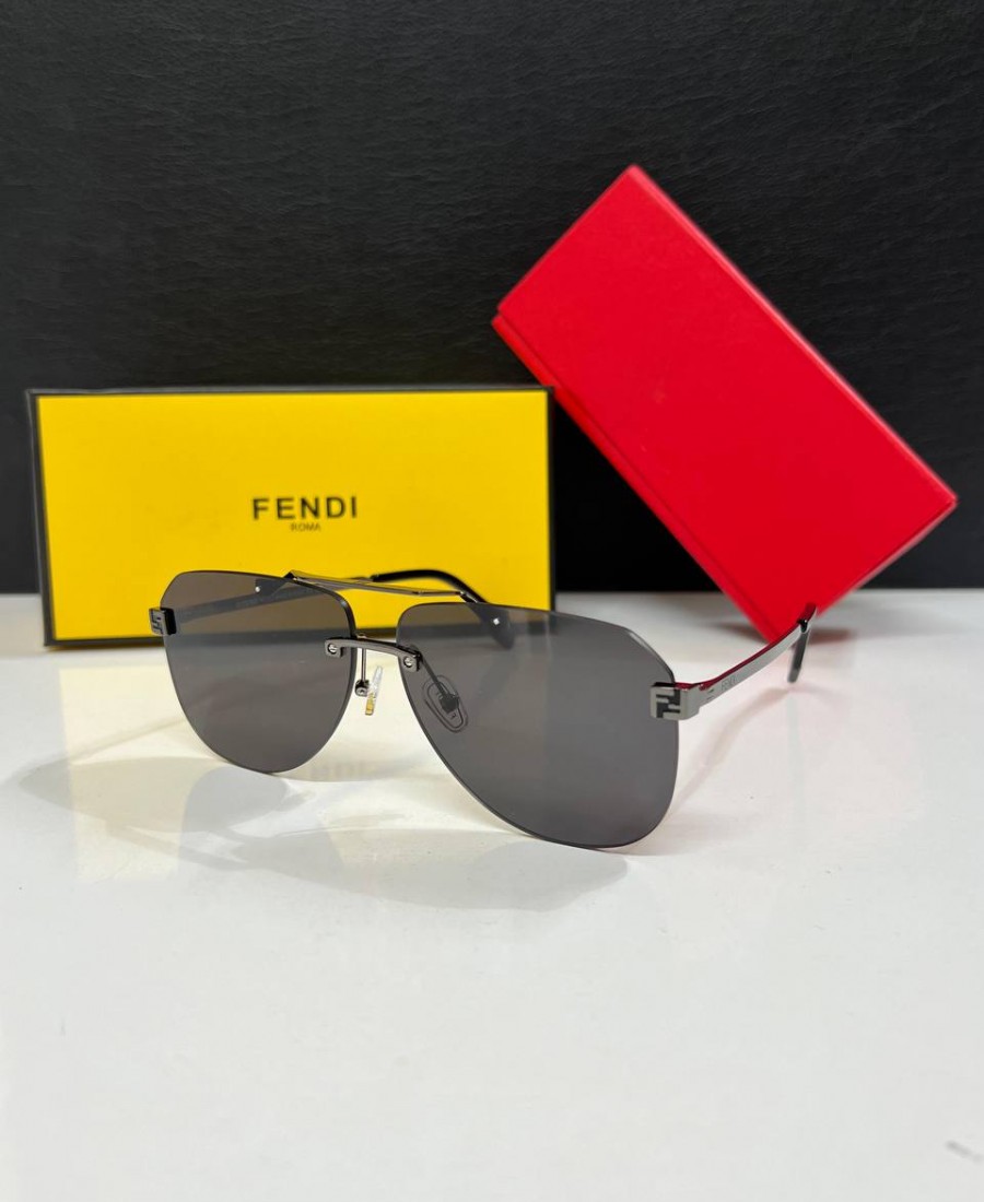 FENDİ GÖZLÜK 79