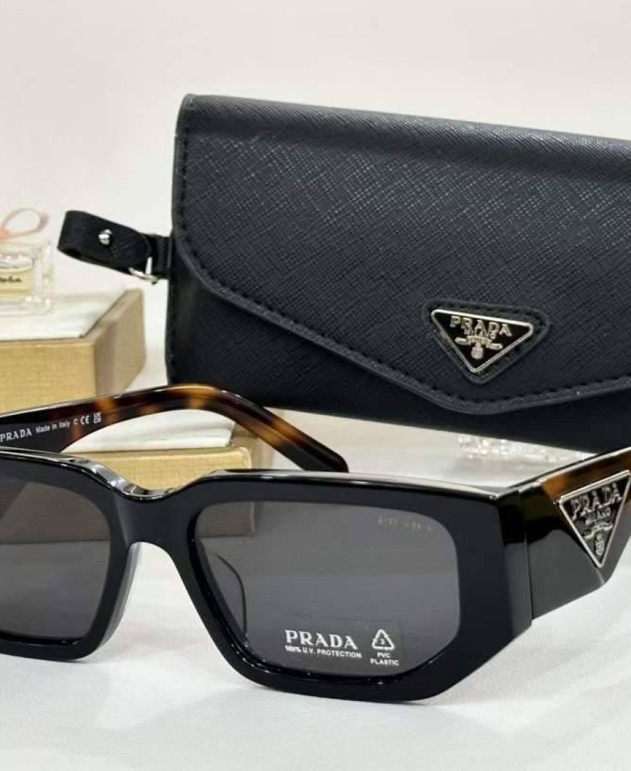 PRADA GÖZLÜK 70