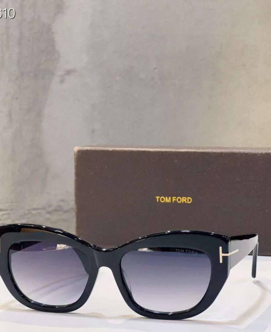 Tom Ford GÖZLÜK 32