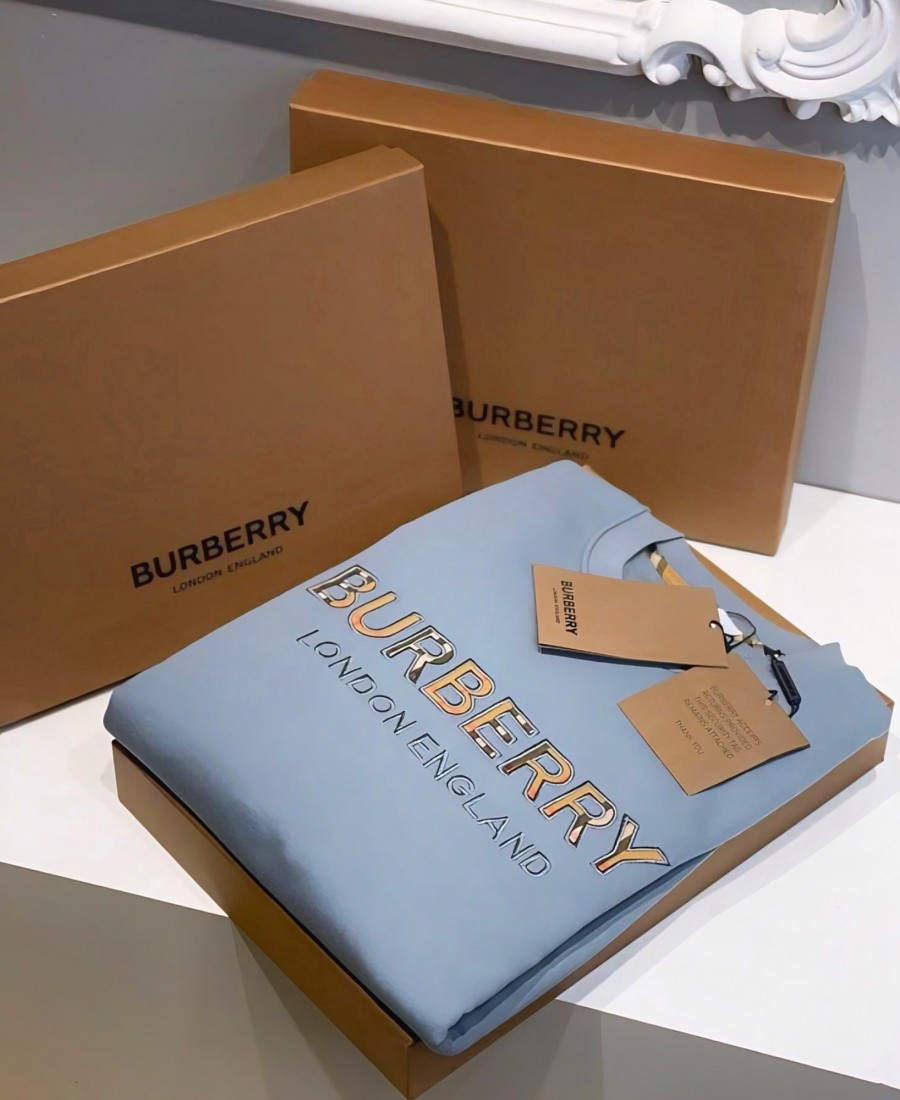 BURBERRY TRİKO SWEAT 19