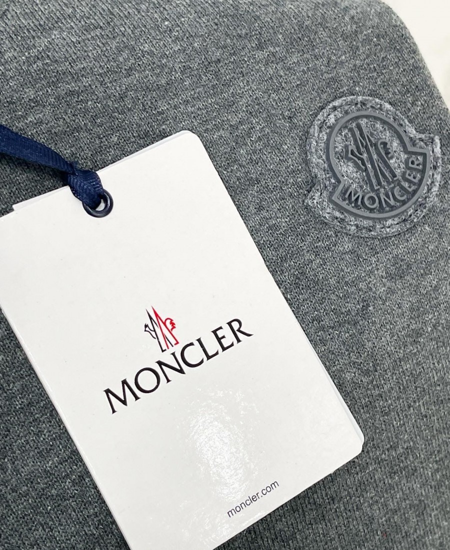 MONCLER TRİKO SWEAT 12