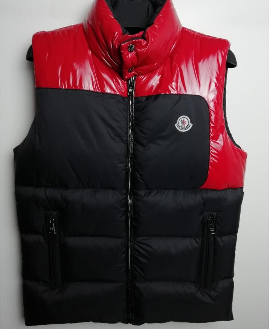 MONCLER YELEK 15