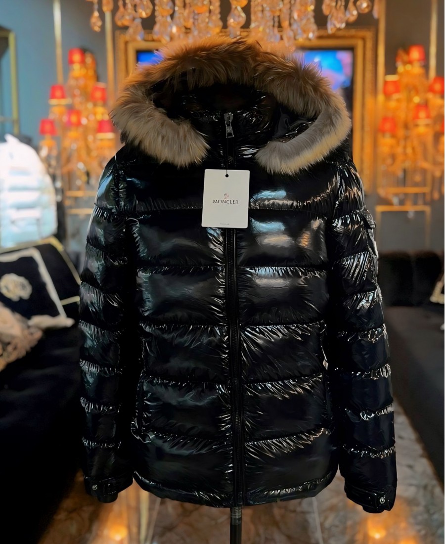 MONCLER MONT 27