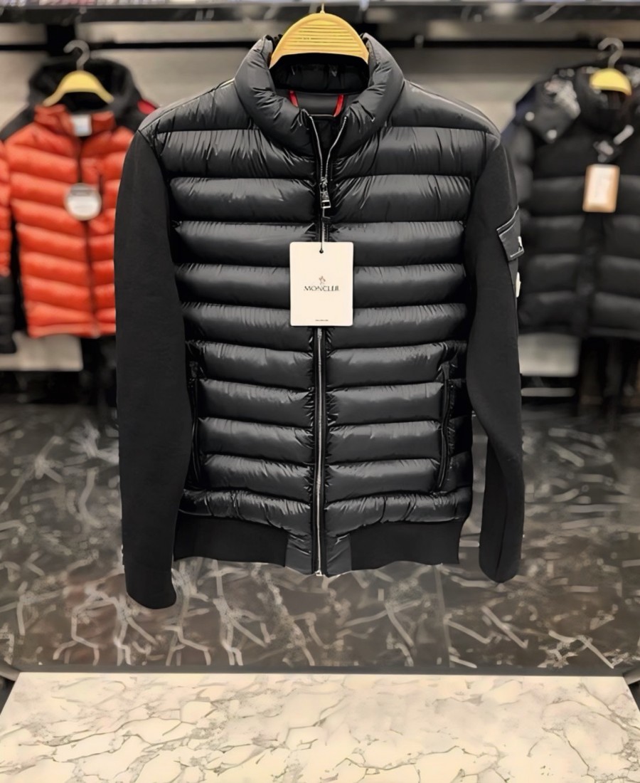 MONCLER MONT 32