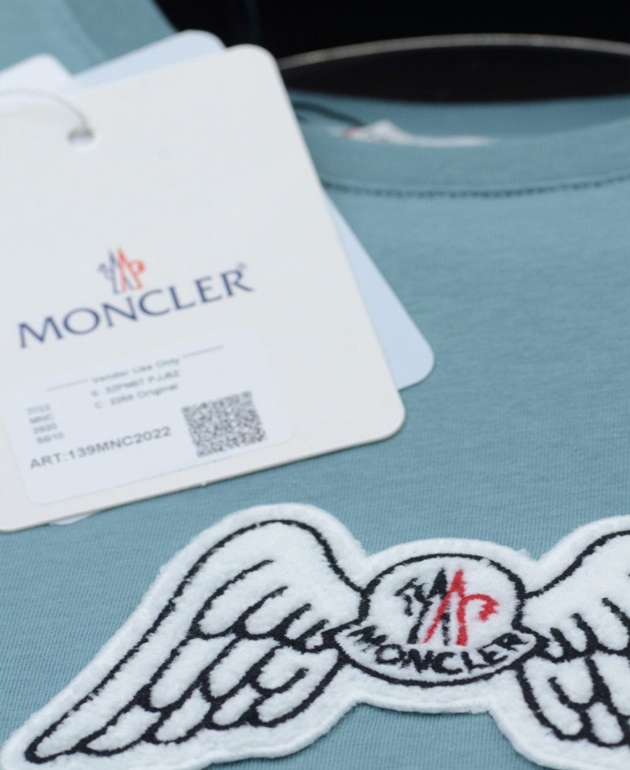 MONCLER TİŞÖRT 71